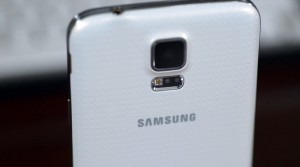 Samsung Galaxy Alpha forrás: phonedog.com